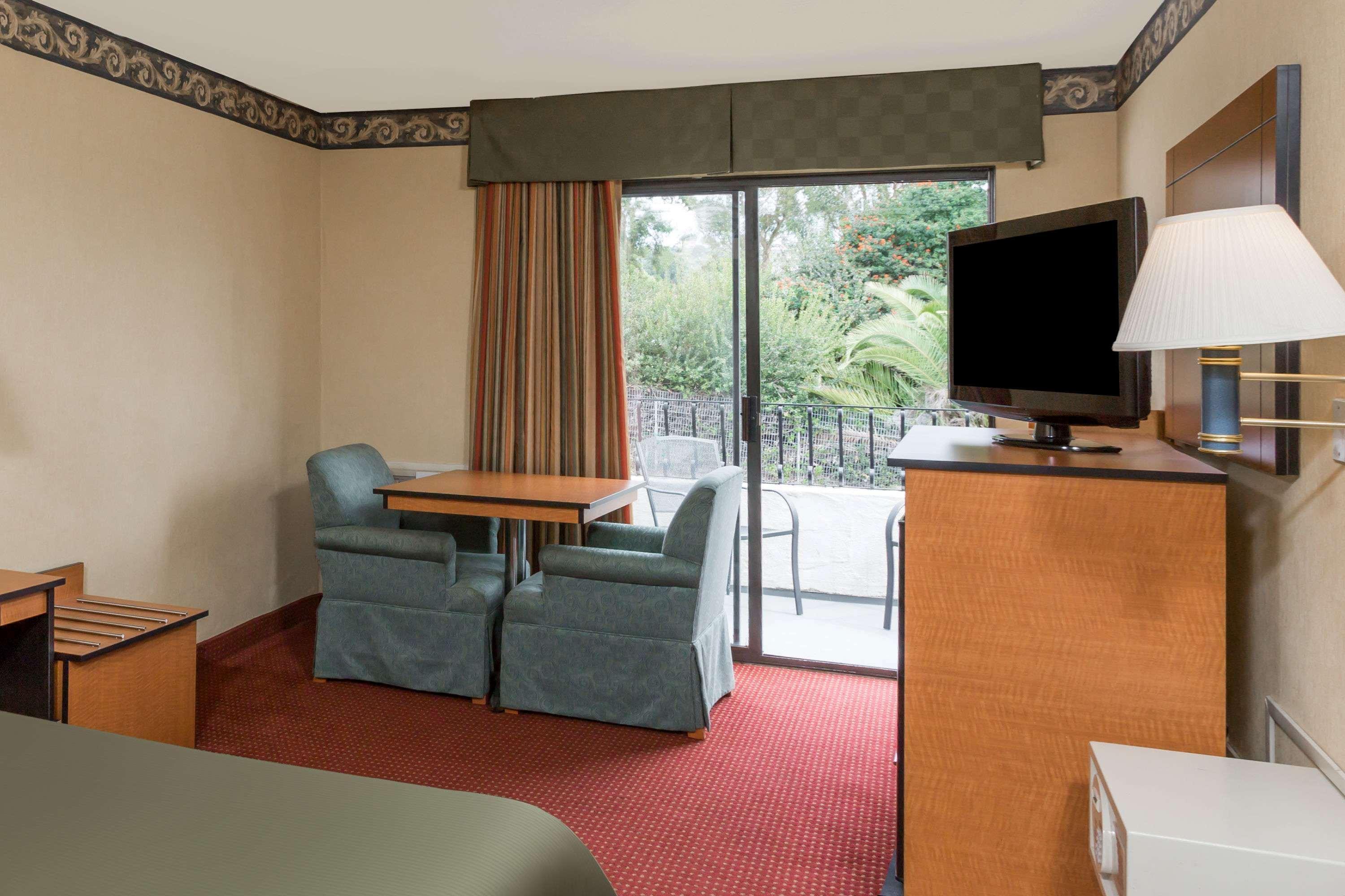 Travelodge By Wyndham San Clemente Beach מראה חיצוני תמונה