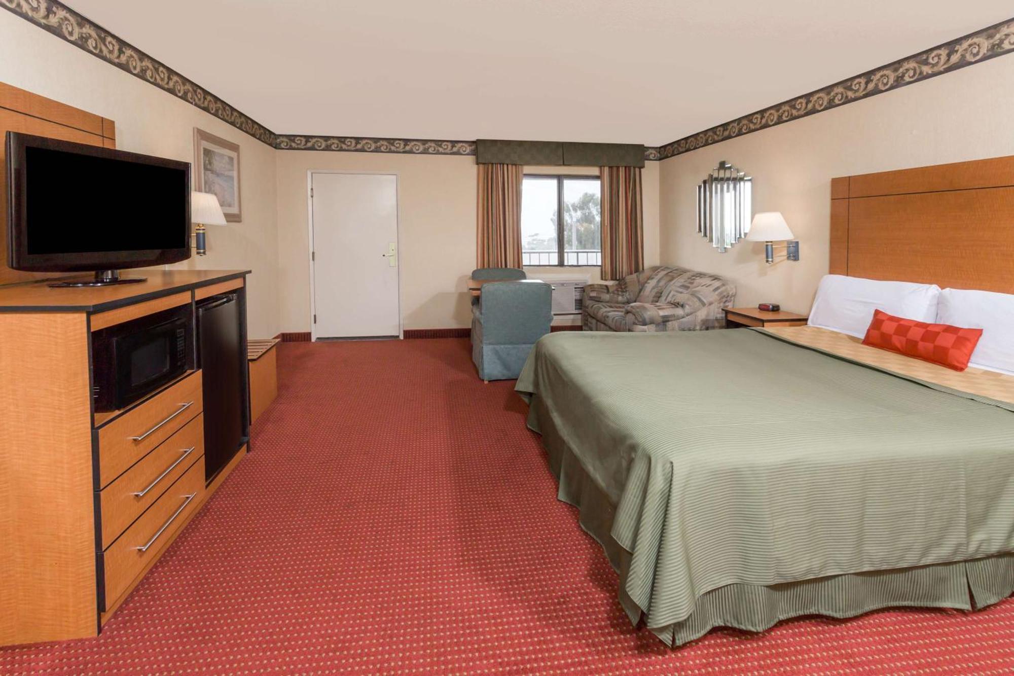 Travelodge By Wyndham San Clemente Beach מראה חיצוני תמונה